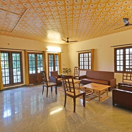 Villa Close To Rock Beach-Family Room Pondicherry Exteriör bild